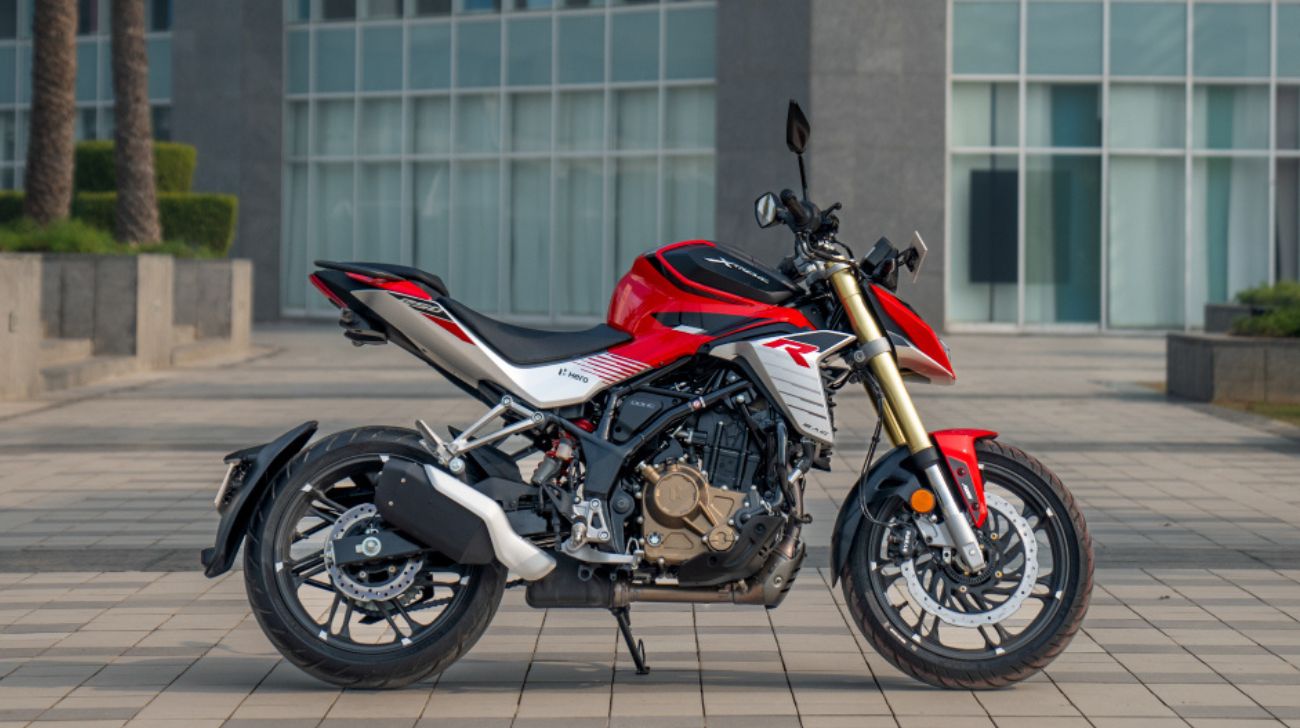 Hero Xtreme 250R Vs Bajaj Pulsar NS400Z Spec Features Price